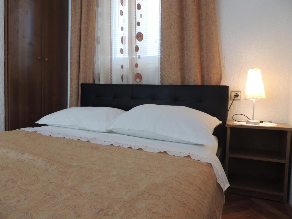 Apartman Husic Pag Town Kültér fotó
