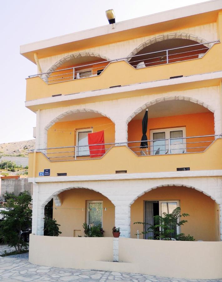 Apartman Husic Pag Town Kültér fotó