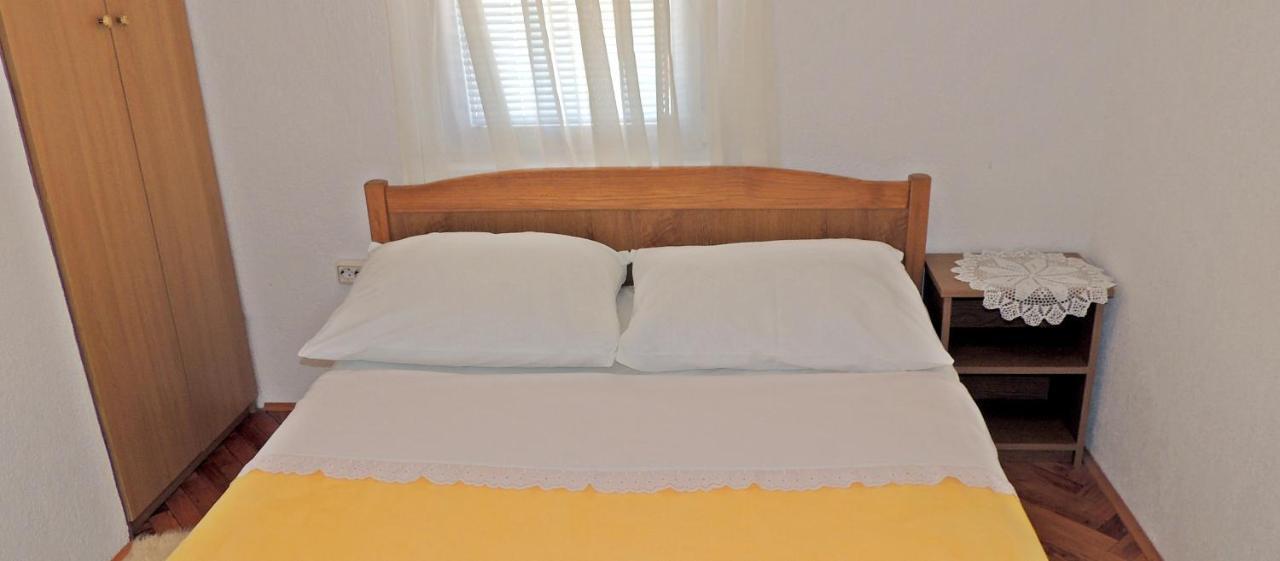 Apartman Husic Pag Town Kültér fotó